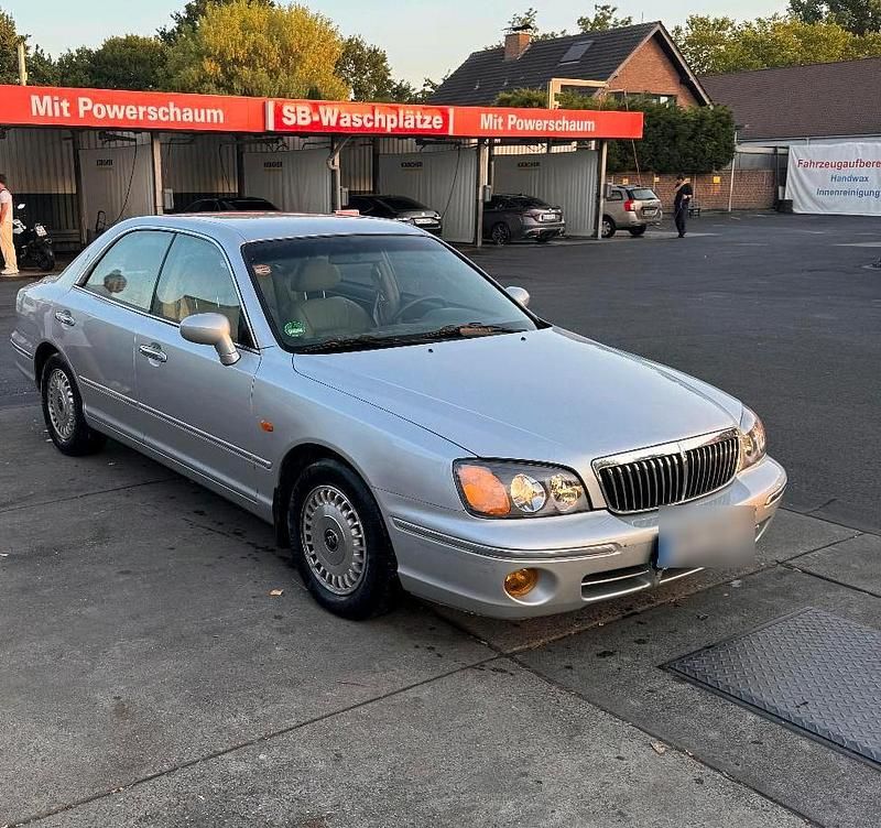 Beige Gebraucht 1999 Hyundai XG Limousine | 9.000 € - Bild 1/1