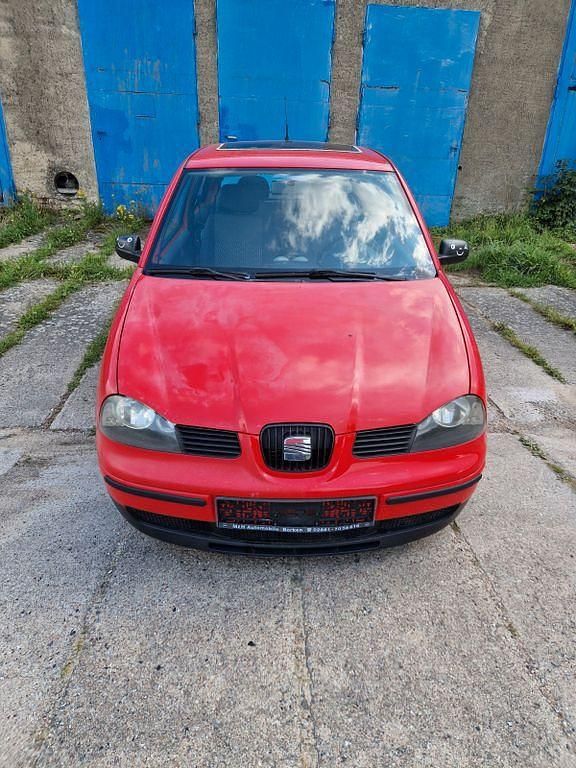 Rot Gebraucht 2004 Seat Arosa Prima Kleinwagen | 1.500 € (Fairer Preis) - Bild 1/4