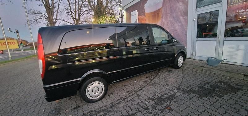 Gebraucht Mercedes Viano 160 PS (117 kW) 2008 Blau Van / Kleinbus