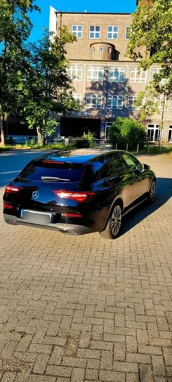 Gebraucht Mercedes CLA180 116 PS (85 kW) 2020 Schwarz Coupé