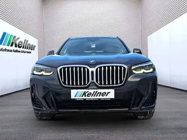 Gebraucht BMW X3 M Sport 193 PS (141 kW) 2024 Sophistograu brillanteffekt me SUV
