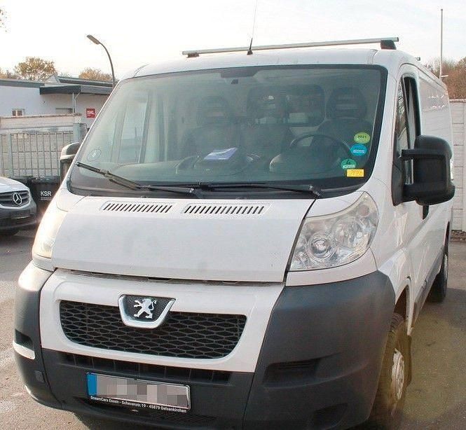 Gebraucht Peugeot Boxer 131 PS (96 kW) 2013 Weiß Van