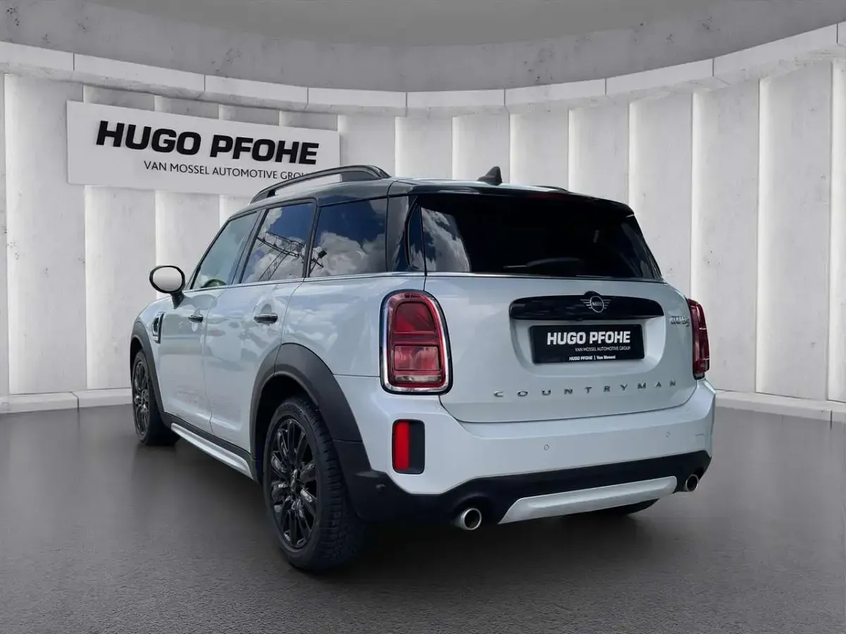 Gebraucht Mini Countryman Classic 178 PS (130 kW) 2022 White silver metallic SUV