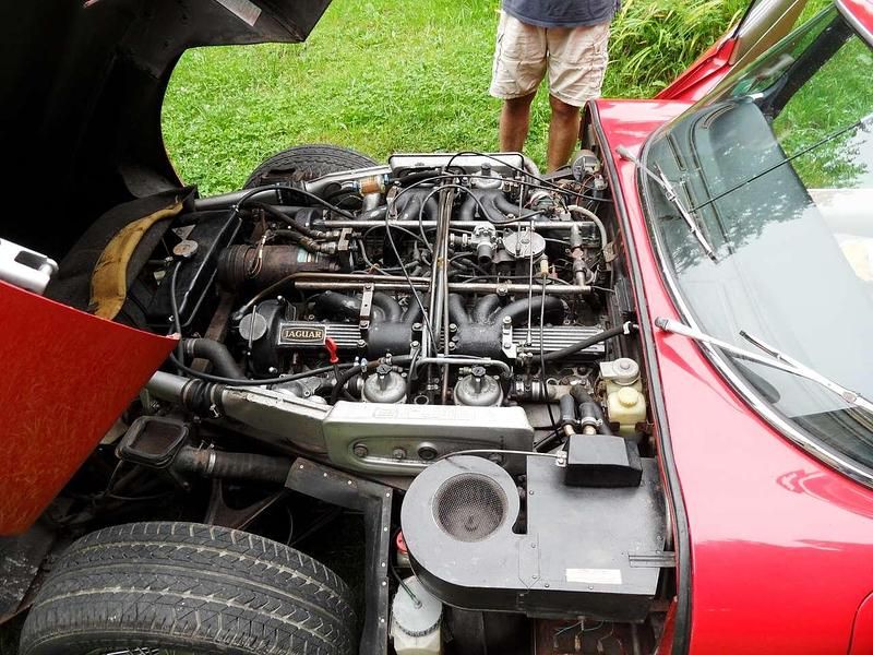 Gebraucht Jaguar E-Type 276 PS (202 kW) 1974 Rot Cabrio