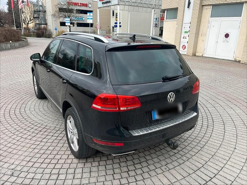 Gebraucht VW Touareg 239 PS (175 kW) 2010 Schwarz SUV