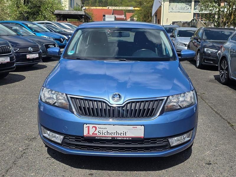 Gebraucht Skoda Rapid Elegance 90 PS (66 kW) 2015 Blau Kleinwagen