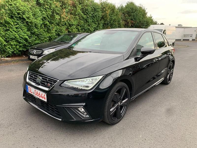 Schwarz Gebraucht 2021 Seat Ibiza Black Edition Limousine | 13.999 € (Fairer Preis) - Bild 1/4