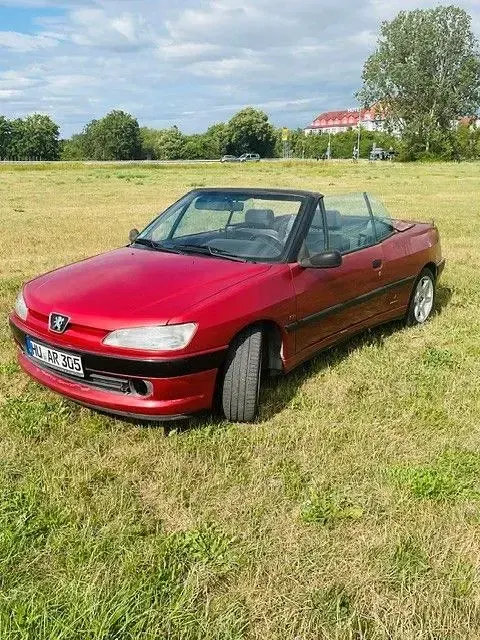 Gebraucht Peugeot 306 Cabriolet 88 PS (64 kW) 1998 Rot Cabrio