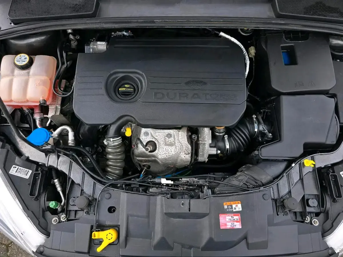 Usata Ford Focus 120 CV (88 kW) 2017 Grigio Station wagon