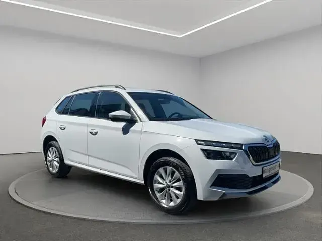 Gebraucht Skoda Kamiq Ambition 150 PS (110 kW) 2022 Weiß SUV