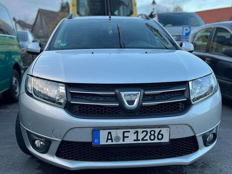 Gebraucht Dacia Logan MCV 75 PS (55 kW) 2013 Silber Kombi
