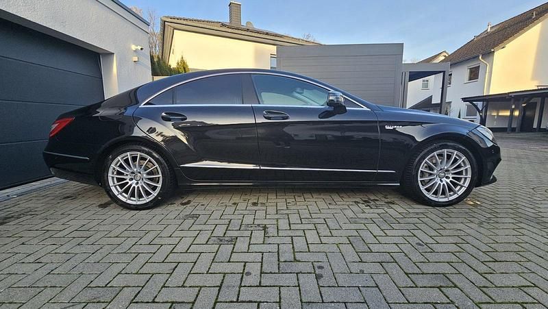 Gebraucht Mercedes CLS400 333 PS (244 kW) 2015 Schwarz Limousine