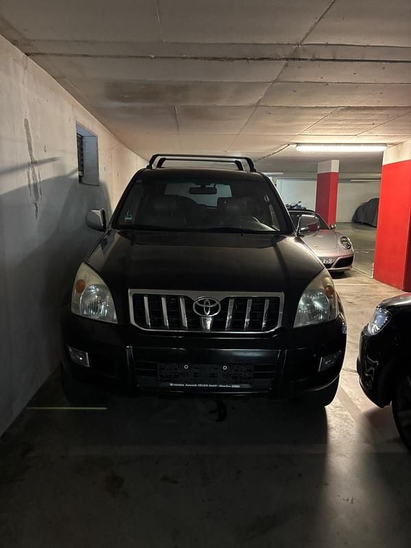Schwarz Gebraucht 2006 Toyota Land Cruiser SUV | 12.500 € (Fairer Preis) - Bild 1/4