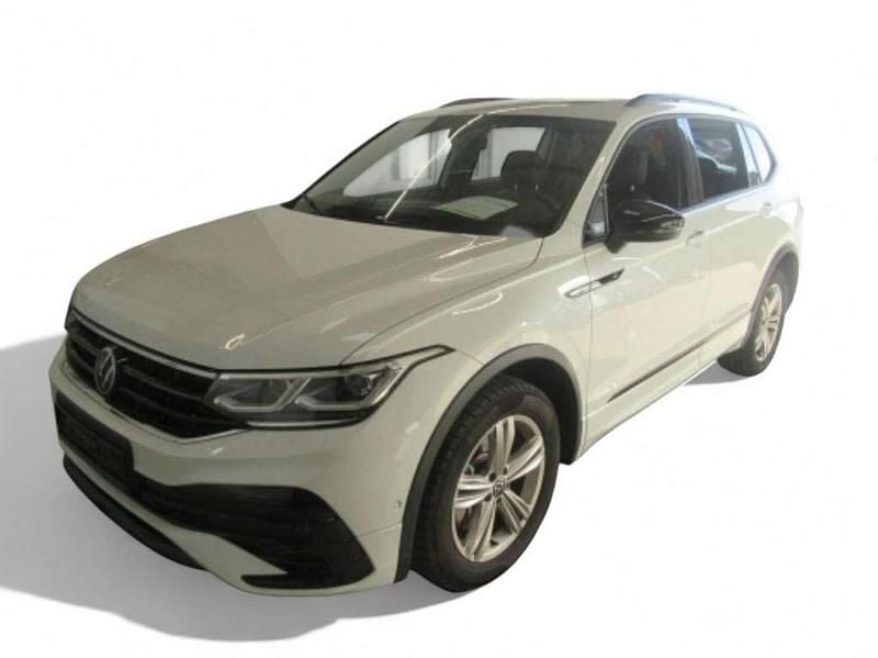 Gebraucht VW Tiguan Allspace R-line 193 PS (141 kW) 2025 Oryxweiß perlmutteffekt SUV