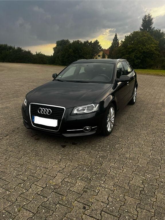 Gebraucht 2011 Audi A3 Sportback Ambition Limousine | 9.500 € (Fairer Preis) - Bild 1/4