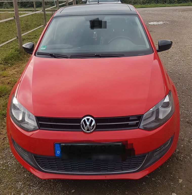 Rot Gebraucht 2011 VW Polo Limousine | 7.990 € (Fairer Preis) - Bild 1/4