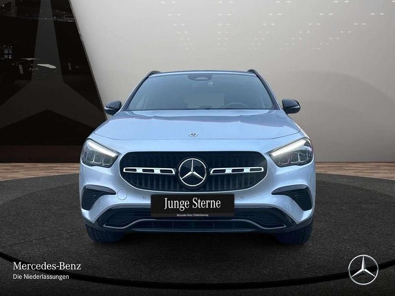 Gebraucht Mercedes GLA220 Advanced 190 PS (139 kW) 2024 Silber SUV