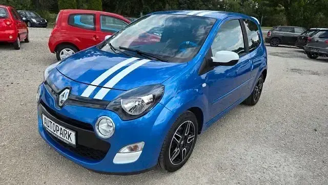 Second-hand Renault Twingo 170 CP (125 kW) 2012 Albastru Hatchback