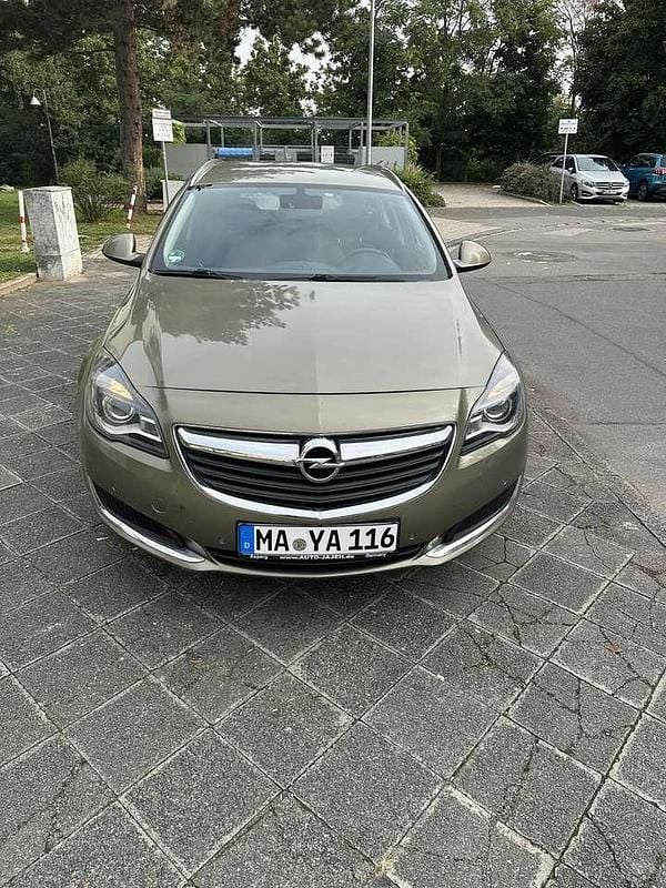 Gebraucht Opel Insignia Business Edition 136 PS (100 kW) 2017 Bronze Kombi