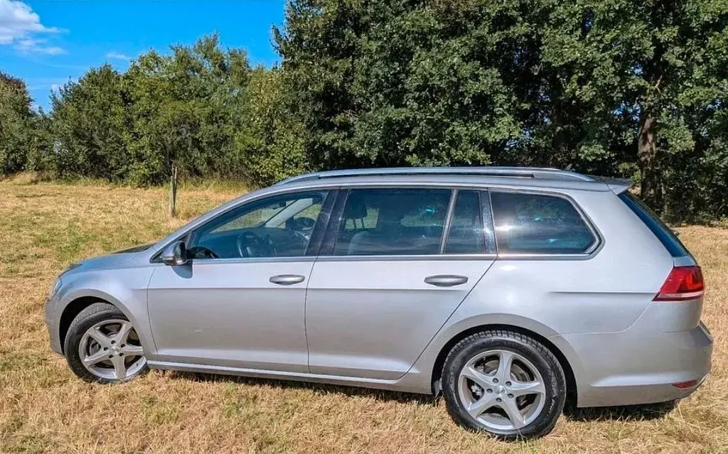 Gebraucht VW Golf VII Highline 150 PS (110 kW) 2014 Grau Limousine