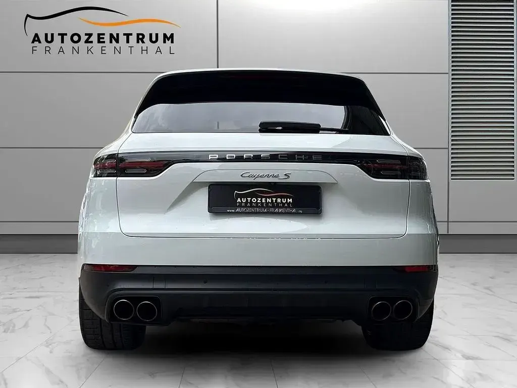 Gebraucht Porsche Cayenne S 441 PS (324 kW) 2017 Pure white/weiss SUV