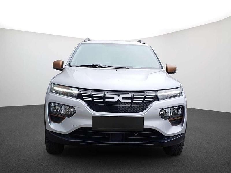 Gebraucht Dacia Spring Extreme 47 kW (65 PS) 2023 Diamantsilbergrau Kleinwagen