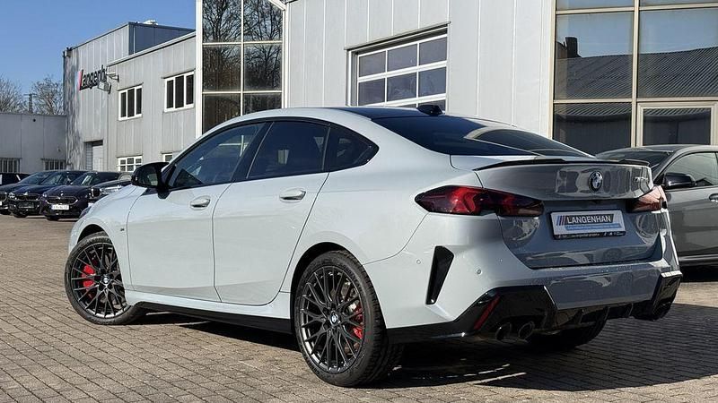 Gebraucht BMW M235 Performance 300 PS (220 kW) 2024 Grau Limousine