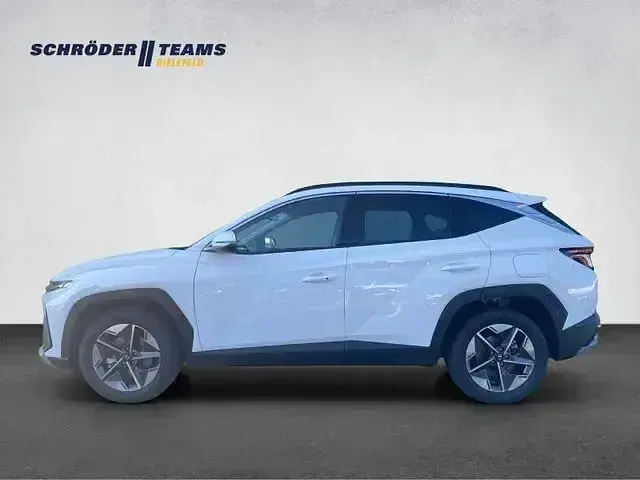 Gebraucht Hyundai Tucson Trend 136 PS (100 kW) 2024 Atlas white SUV