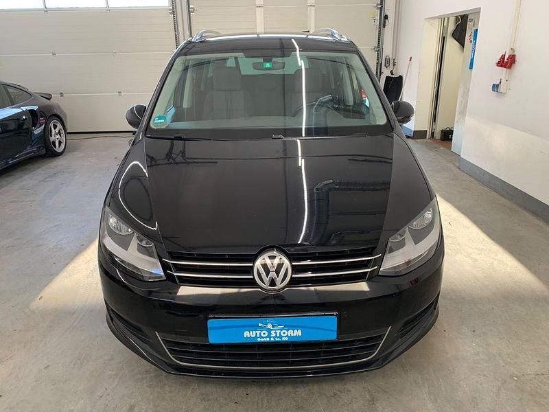 Gebraucht VW Sharan Allstar 184 PS (135 kW) 2016 Deep black perleffekt Van / Kleinbus