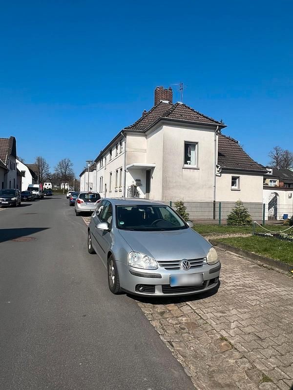 Gebraucht VW Golf V 75 PS (55 kW) 2005 Silber Kleinwagen