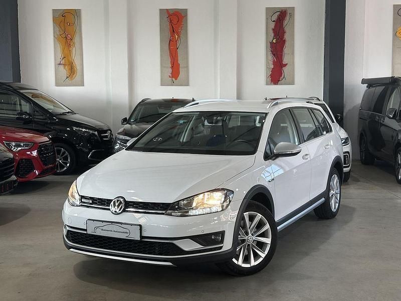 Weiß Gebraucht 2020 VW Golf Alltrack Kombi | 22.880 € (Guter Preis) - Bild 1/4