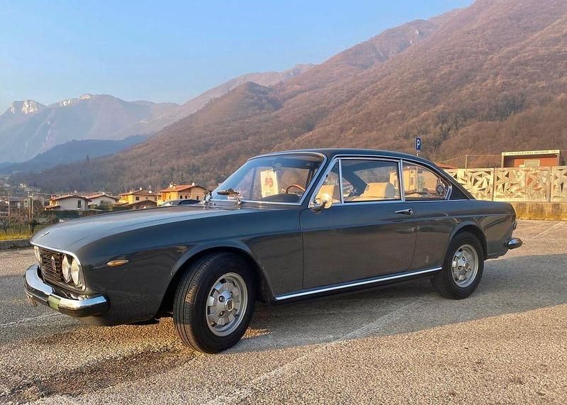 Grau Gebraucht 1971 Lancia Flavia Limousine | 20.000 € - Bild 1/4