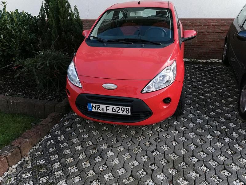 Rot Gebraucht 2009 Ford Ka Kleinwagen | 1.700 € (Fairer Preis) - Bild 1/4