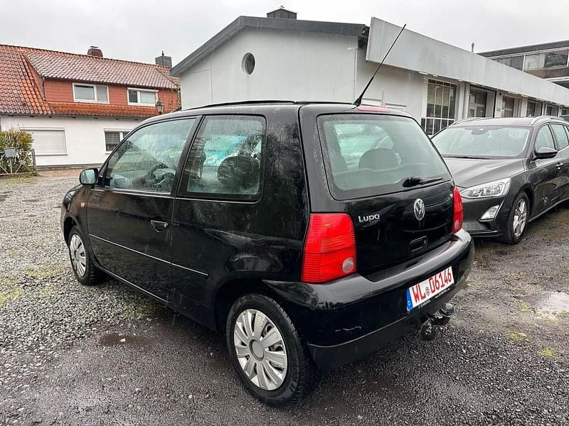 Gebraucht VW Lupo 75 PS (55 kW) 2000 Schwarz Kleinwagen