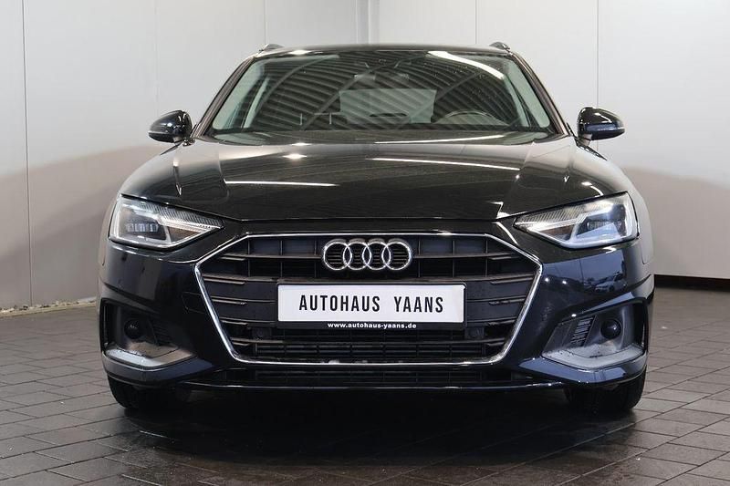 Gebraucht Audi A4 150 PS (110 kW) 2022 Schwarz Kombi