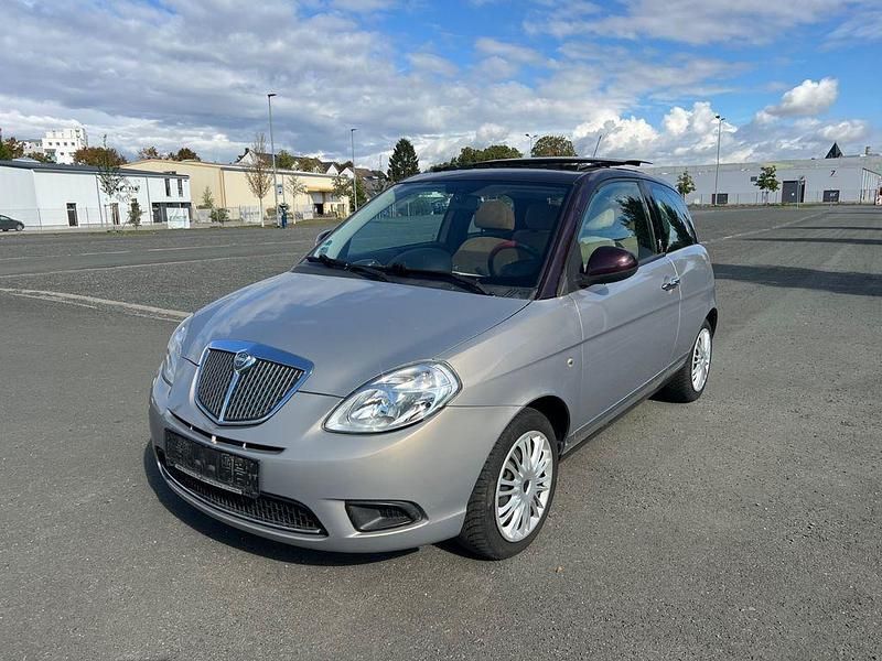 Gebraucht Lancia Ypsilon 69 PS (50 kW) 2010 Kleinwagen