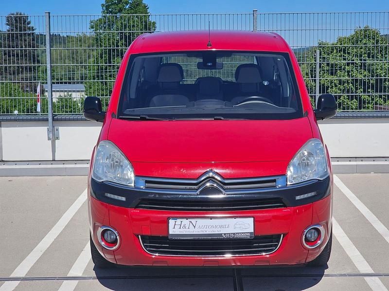 Gebraucht Citroën Berlingo SELECTION 98 PS (72 kW) 2012 Rot Van / Kleinbus