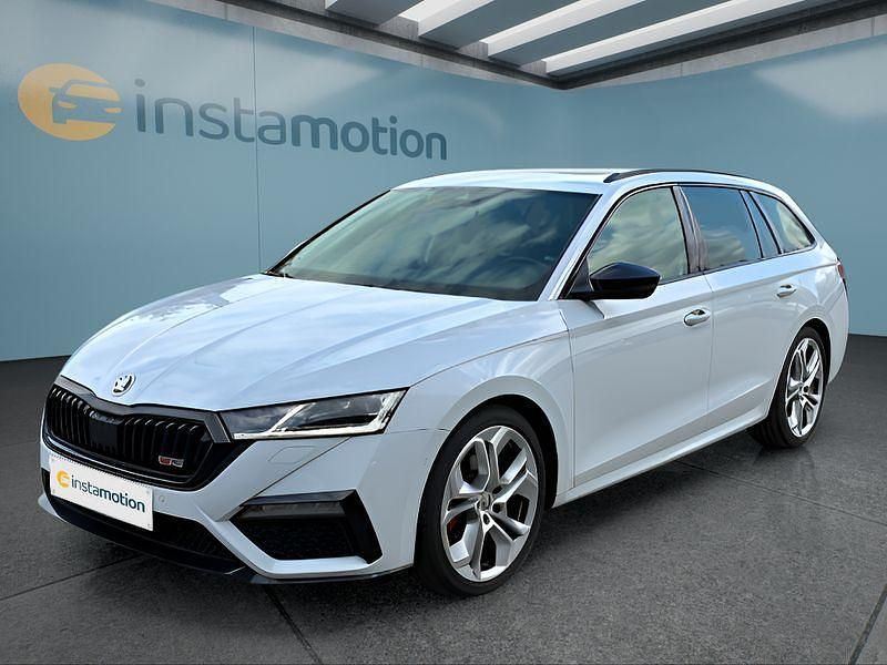 Weiß Gebraucht 2021 Skoda Octavia RS Kombi | 26.499 € (Fairer Preis) - Bild 1/4