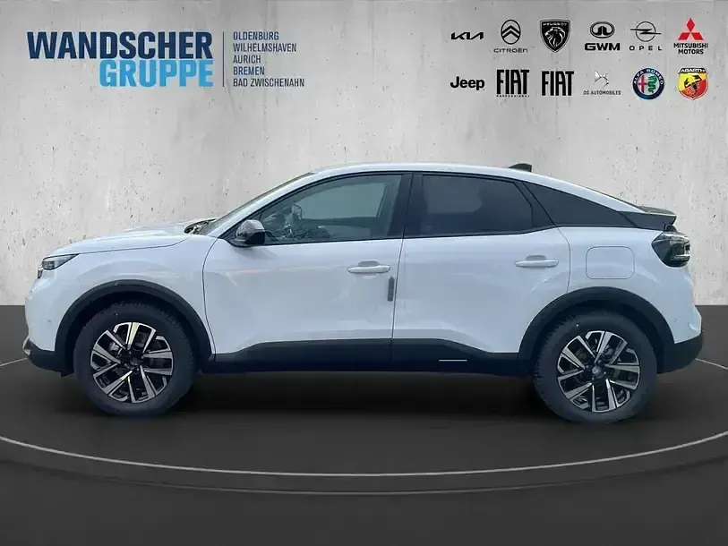 Neu Citroën C4 PureTech 131 PS (96 kW) 2025 Weiß SUV