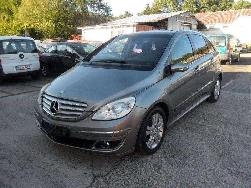 Grau Gebraucht 2005 Mercedes B200 Van / Kleinbus | 2.200 € (Superpreis) - Bild 1/4