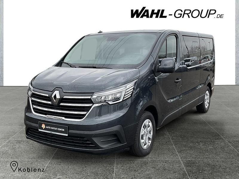 Grau Gebraucht 2024 Renault Trafic Life Van / Kleinbus | 33.490 € (Superpreis) - Bild 1/4