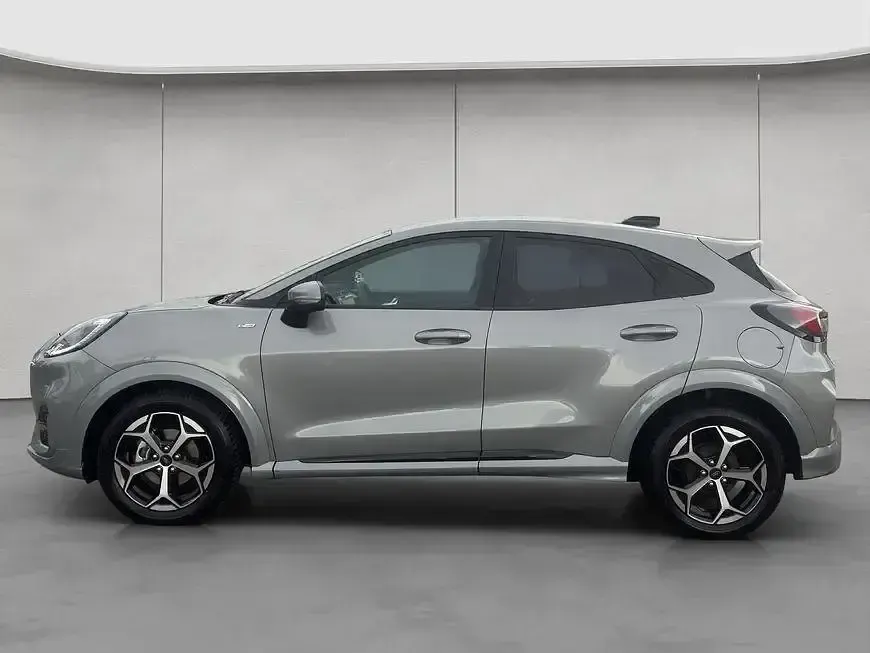 Gebraucht Ford Puma ST-Line X 155 PS (114 kW) 2025 Silber SUV