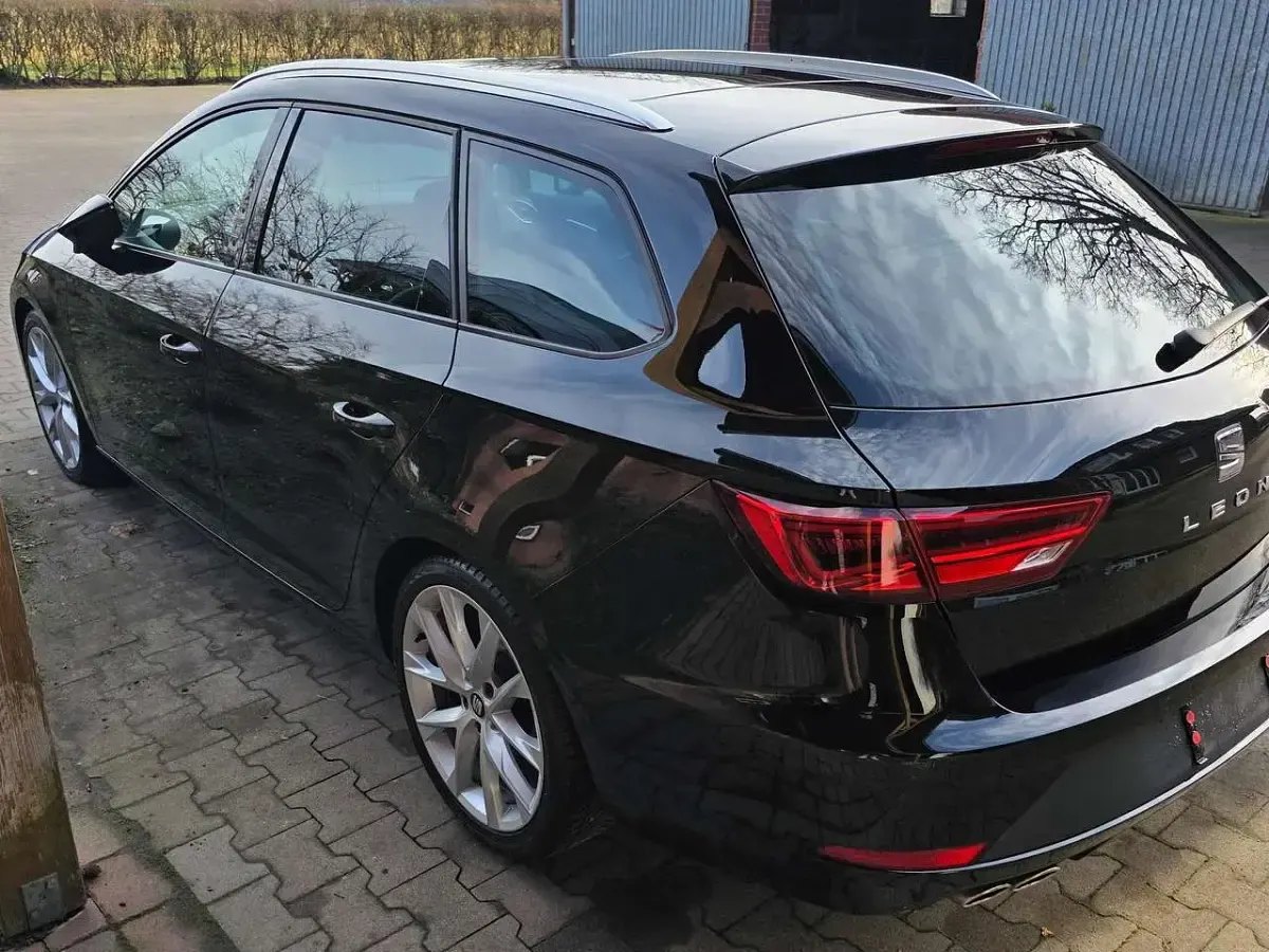 Gebraucht Seat Leon ST FR 190 PS (139 kW) 2018 Schwarz Kombi