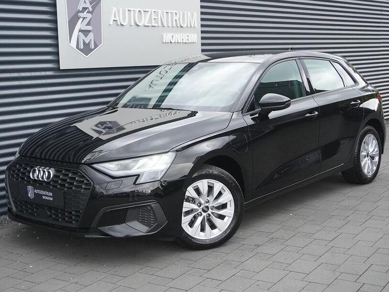 Schwarz Gebraucht 2022 Audi A3 e-tron Advanced Kleinwagen | 22.990 € (Fairer Preis) - Bild 1/4