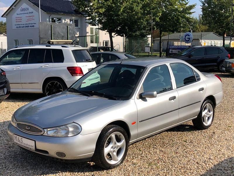 Silber Gebraucht 1998 Ford Mondeo Ambiente Limousine | 1.990 € (Etwas zu teuer) - Bild 1/4