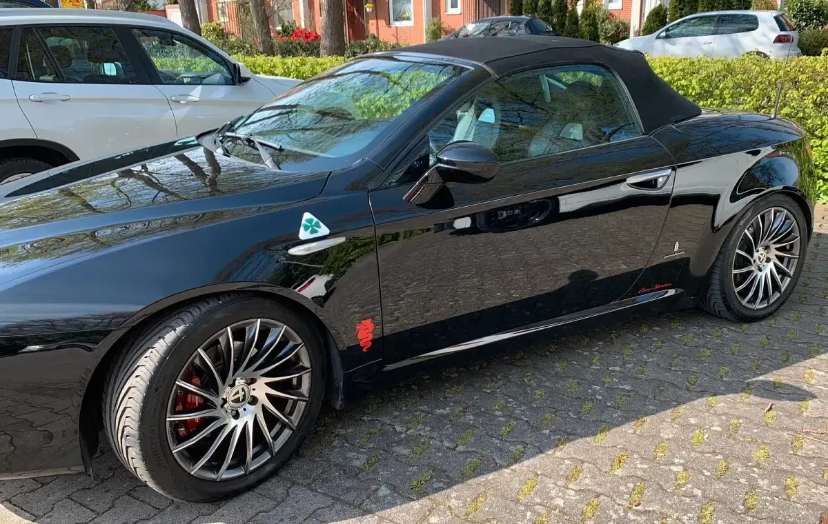 Gebraucht Alfa Romeo Spider 185 PS (136 kW) 2008 Schwarz Cabrio