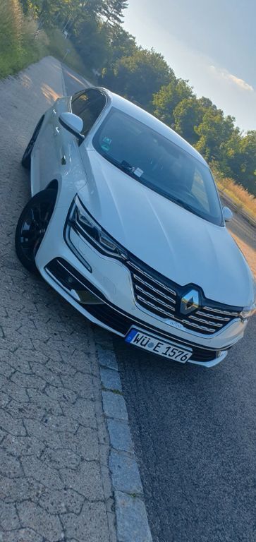 Weiß Gebraucht 2021 Renault Talisman Initiale Paris Limousine | 21.500 € (Fairer Preis) - Bild 1/4