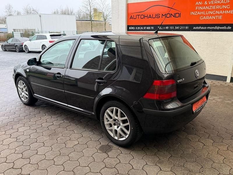 Gebraucht VW Golf IV 116 PS (85 kW) 2001 Schwarz Limousine