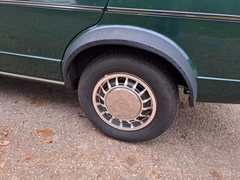 Gebraucht VW Jetta 70 PS (51 kW) 1983 Grün Limousine