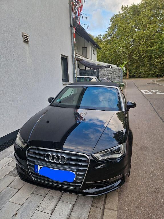 Grau Gebraucht 2014 Audi A3 Cabriolet Ambition Cabrio | 15.500 € (Etwas zu teuer) - Bild 1/4
